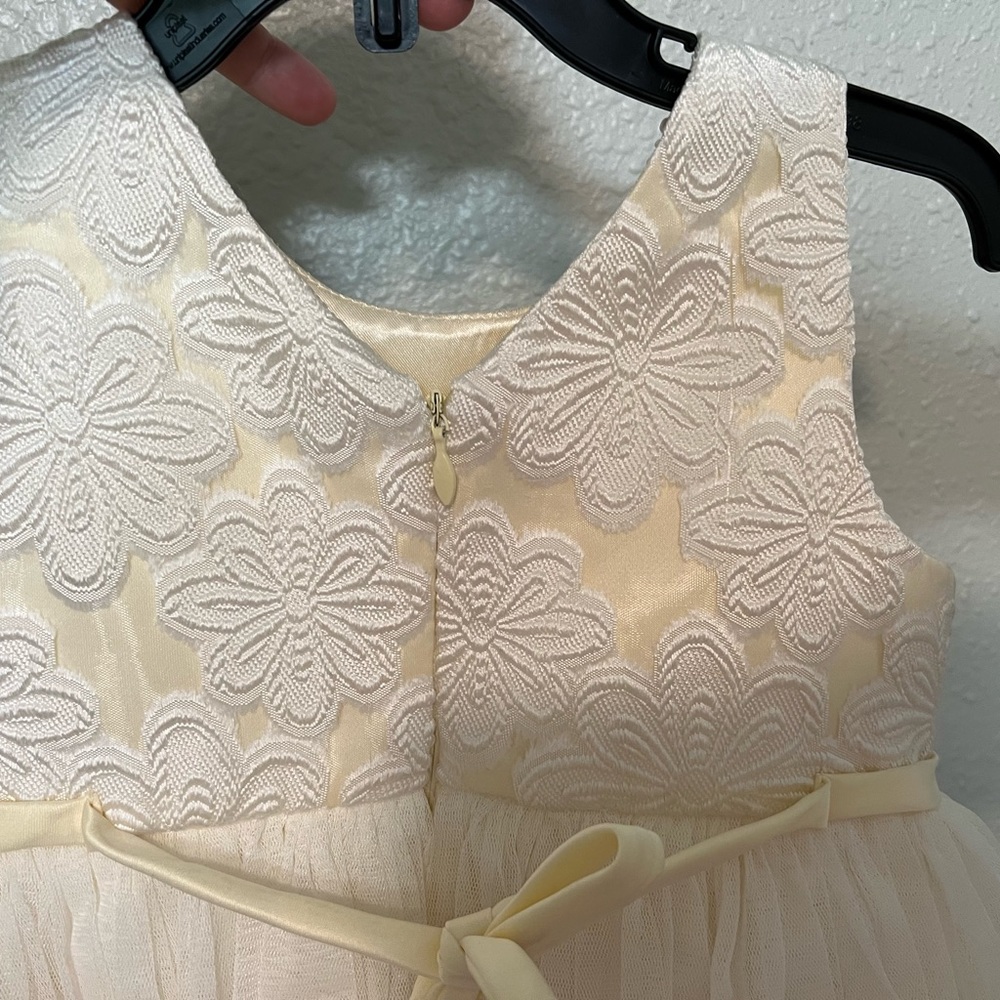 American Baby Princess dress formal - Picture 4 of 5